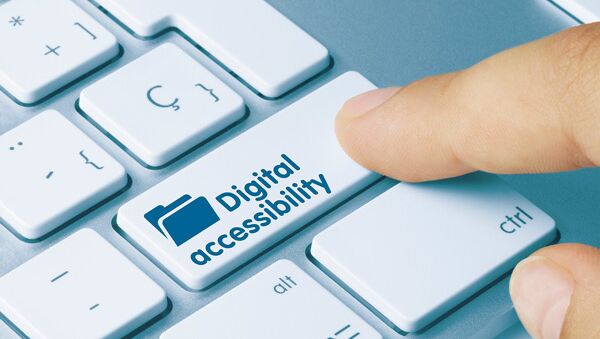 Tastatur mit einem Knopf auf dem Digital accessibility steht
